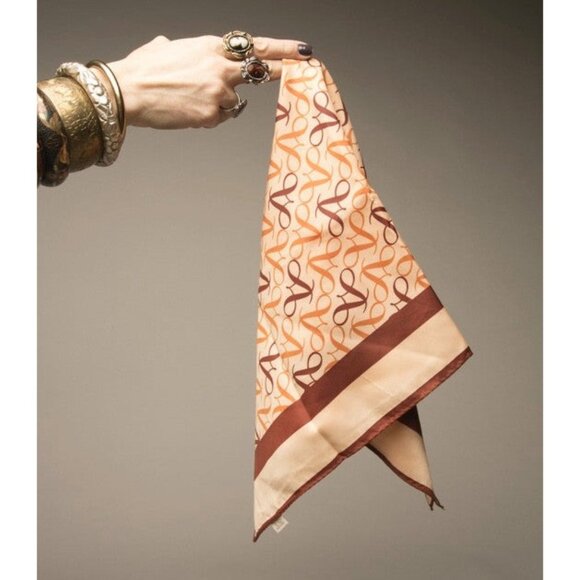 Vintage Avon Scarf in Warm Earth Tones, Made in Japan - Picture 1 of 2